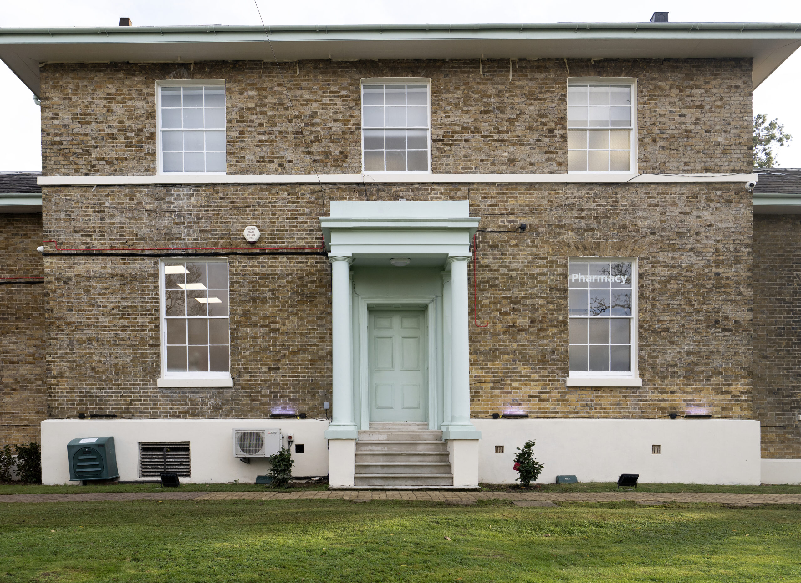 Abbey Wood Hospital: Comprehensive Specialist Care Under One Roof