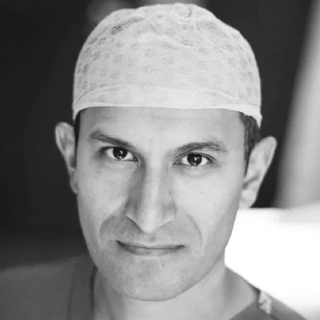 Mr Andre Ismail Consultant Ophthalmologist & Oculoplastic Surgeon